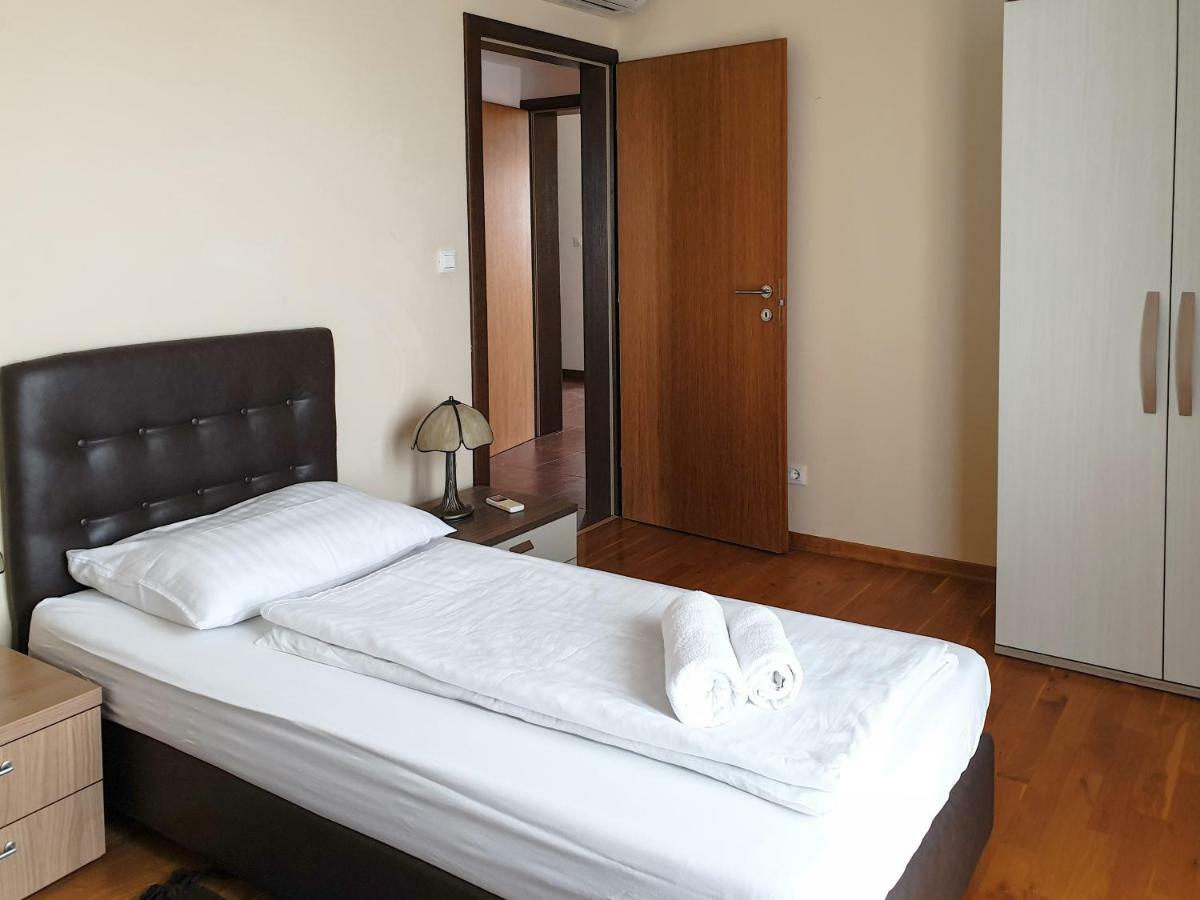 Apartment Oliva Yourcroatiaholiday Premantura Esterno foto